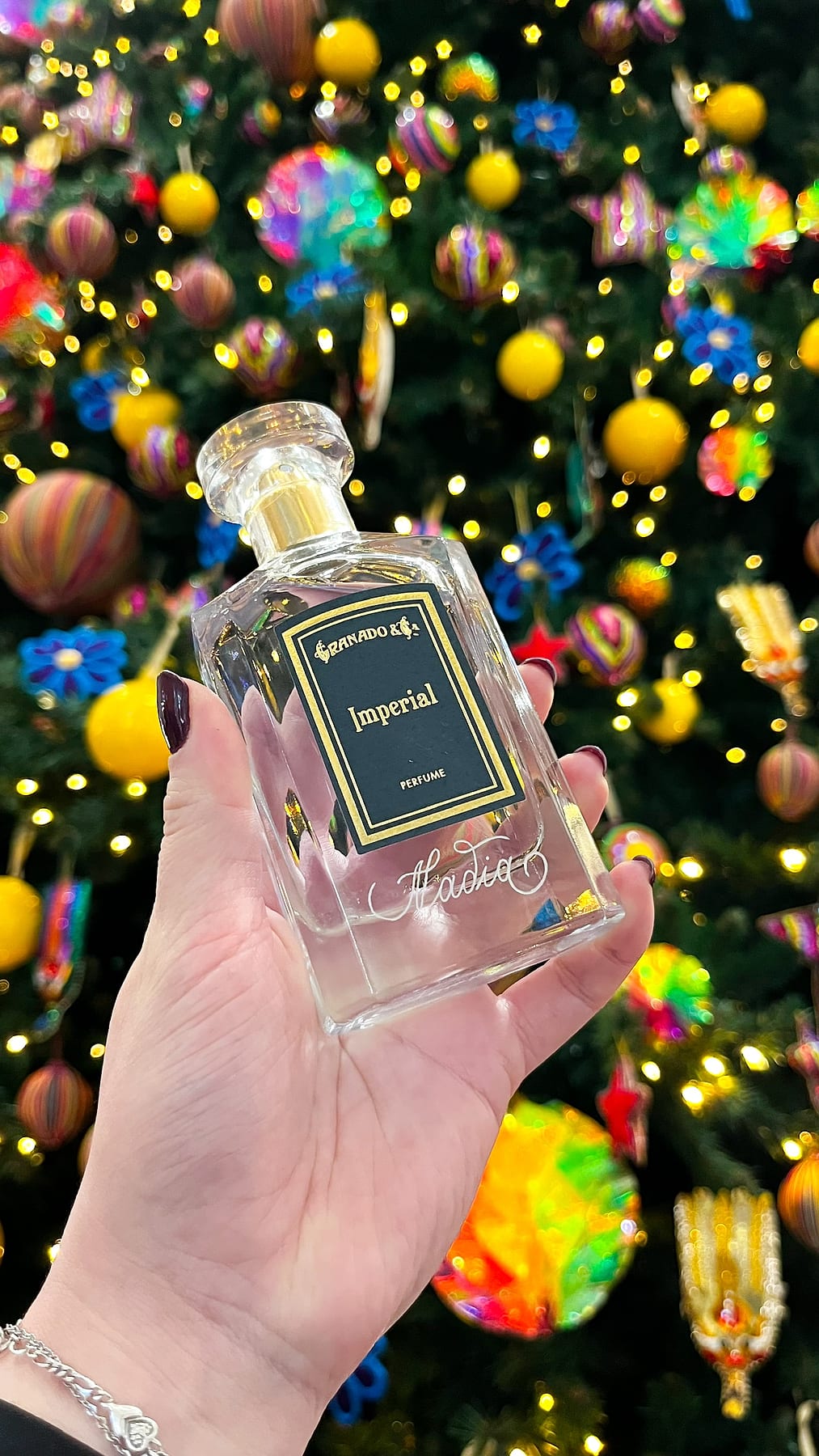 Flacon Granado gravé à la main pour Noël